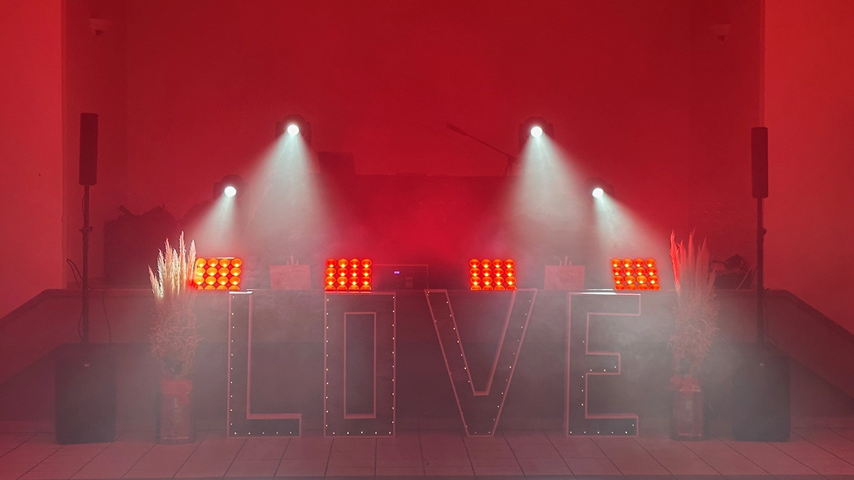 Dj ardennes mariage – 8 Jeux de lumière et effets lumineux pour animer la piste de danse lors d'un mariage