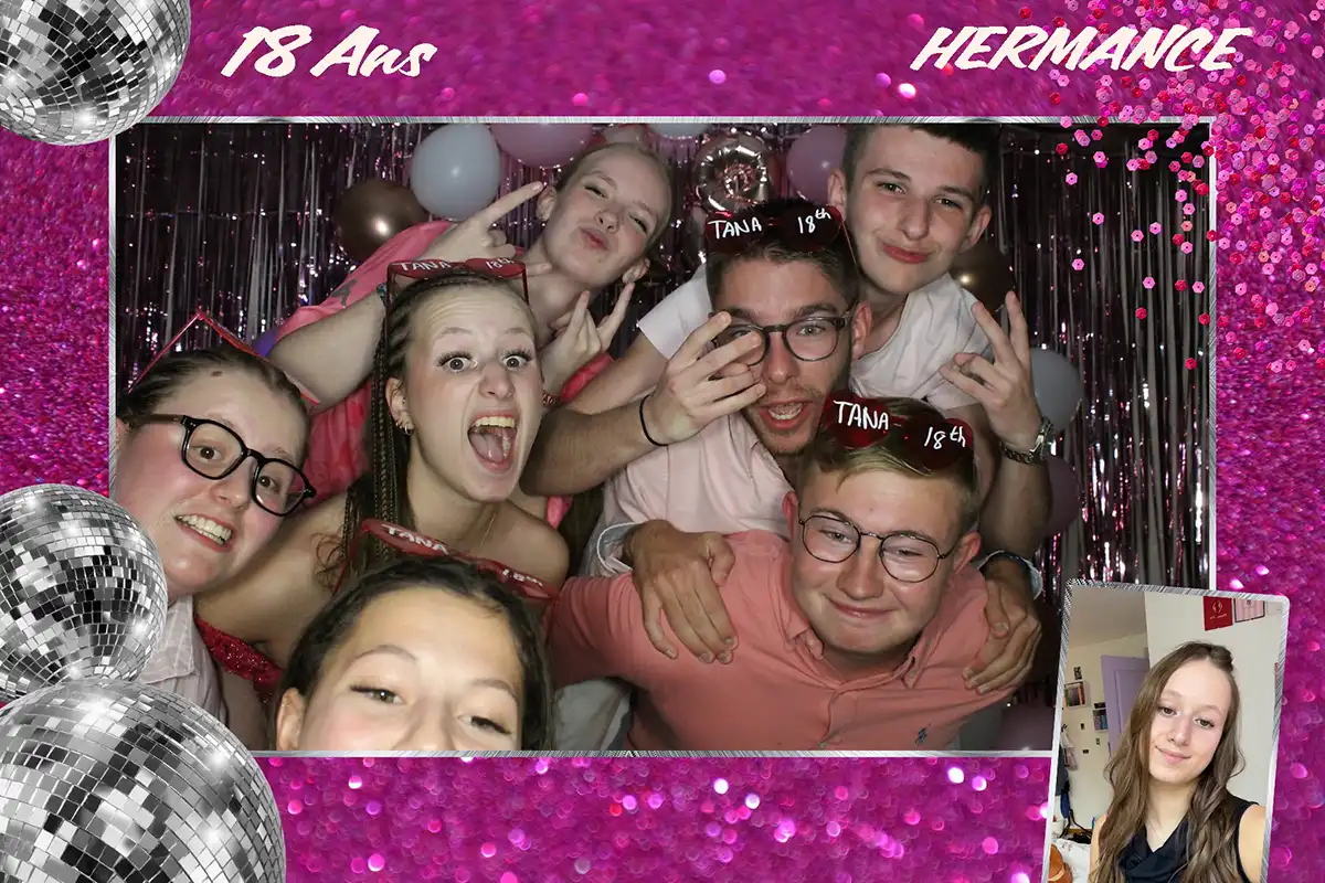 Borne selfie photobooth pour anniversaire à Charleville Mézières